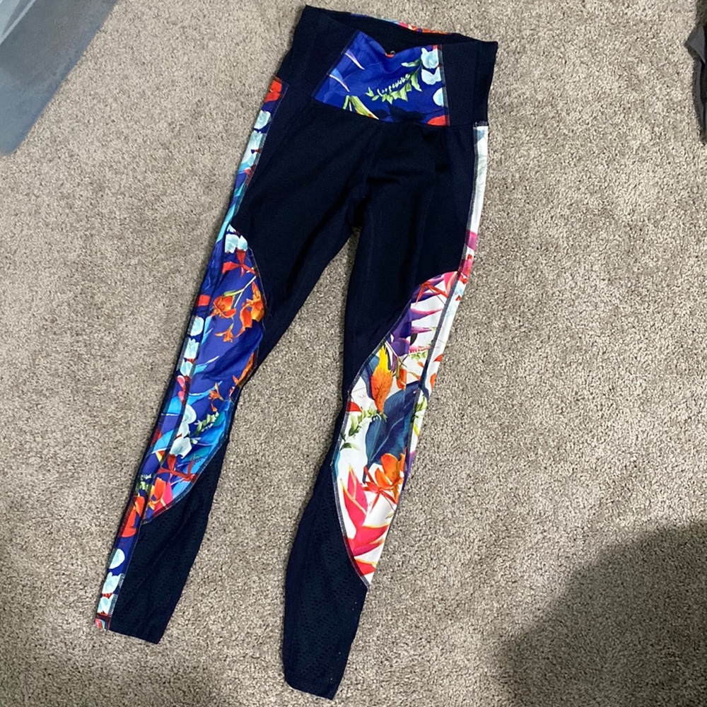 Athleta printed tights